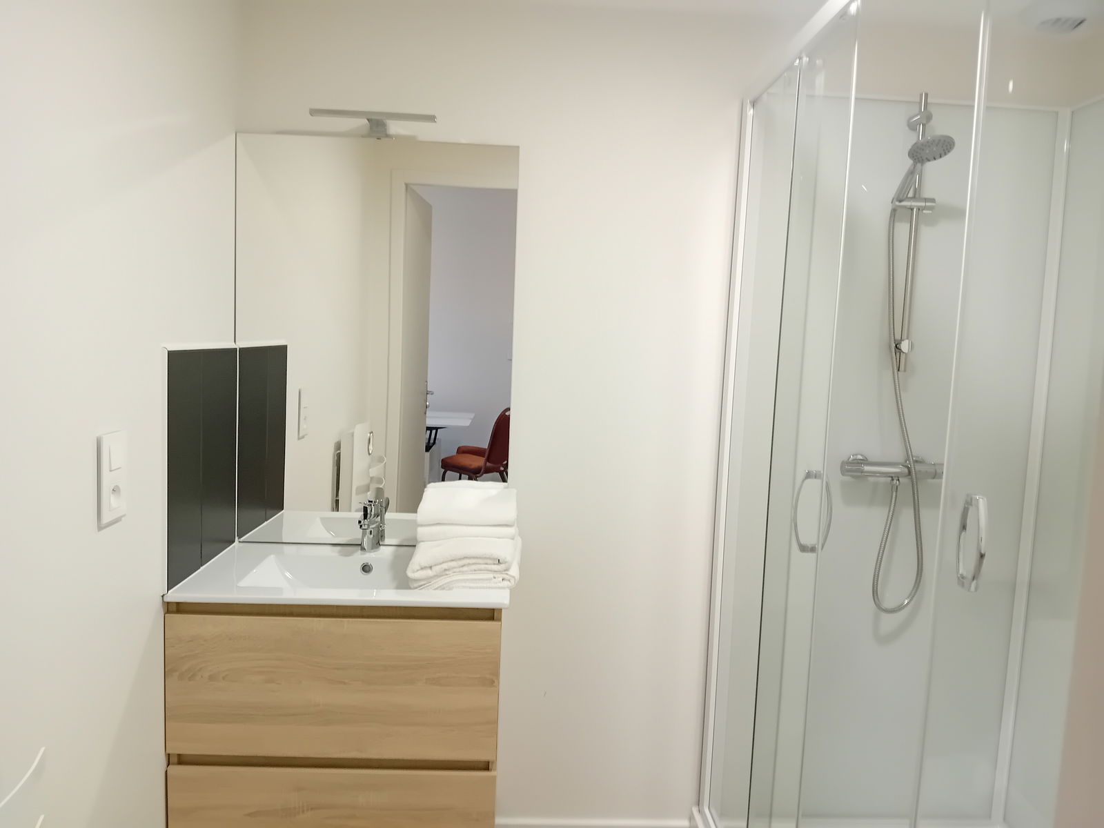 Entire Home Vichy 558108