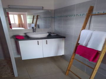 Entire Home Petit Bourg 232789-7