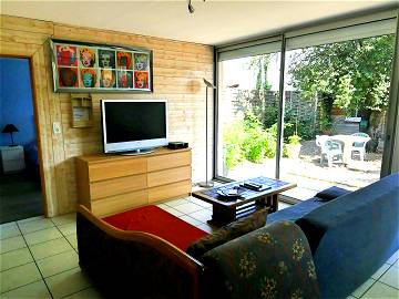 Roomlala | Apartment For Internship Clermont Ferrand