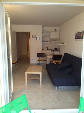 Independent Studio Nice 42428