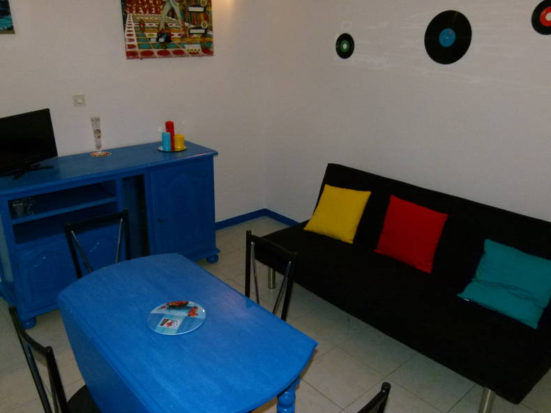 Logement Entier Bellegarde 78397-2