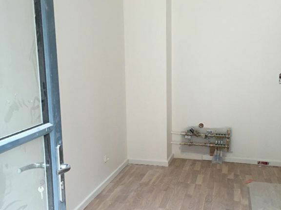 Colocation Piercy 143278-2