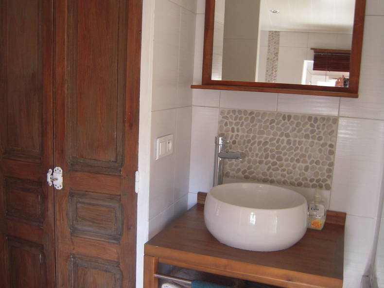 Entire Home Puyloubier 64147-3