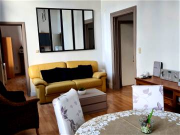 Roomlala | Apartment For Rent (copy)
