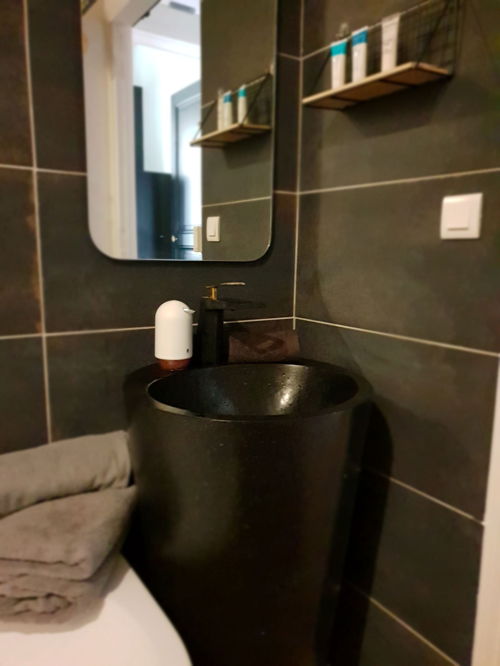 Independent Studio Nantes 42005