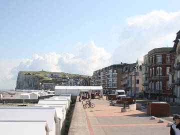 Roomlala | Apartment Mit Herrlicher Aussicht - Mit Blick Auf Das Meer - In Mers-les-Bains