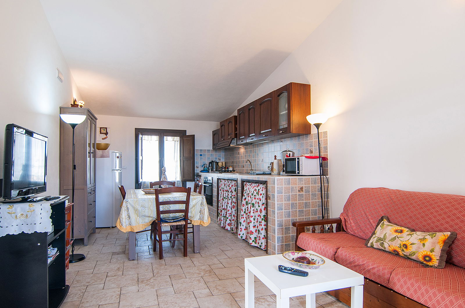 Independent Studio Avola 123728