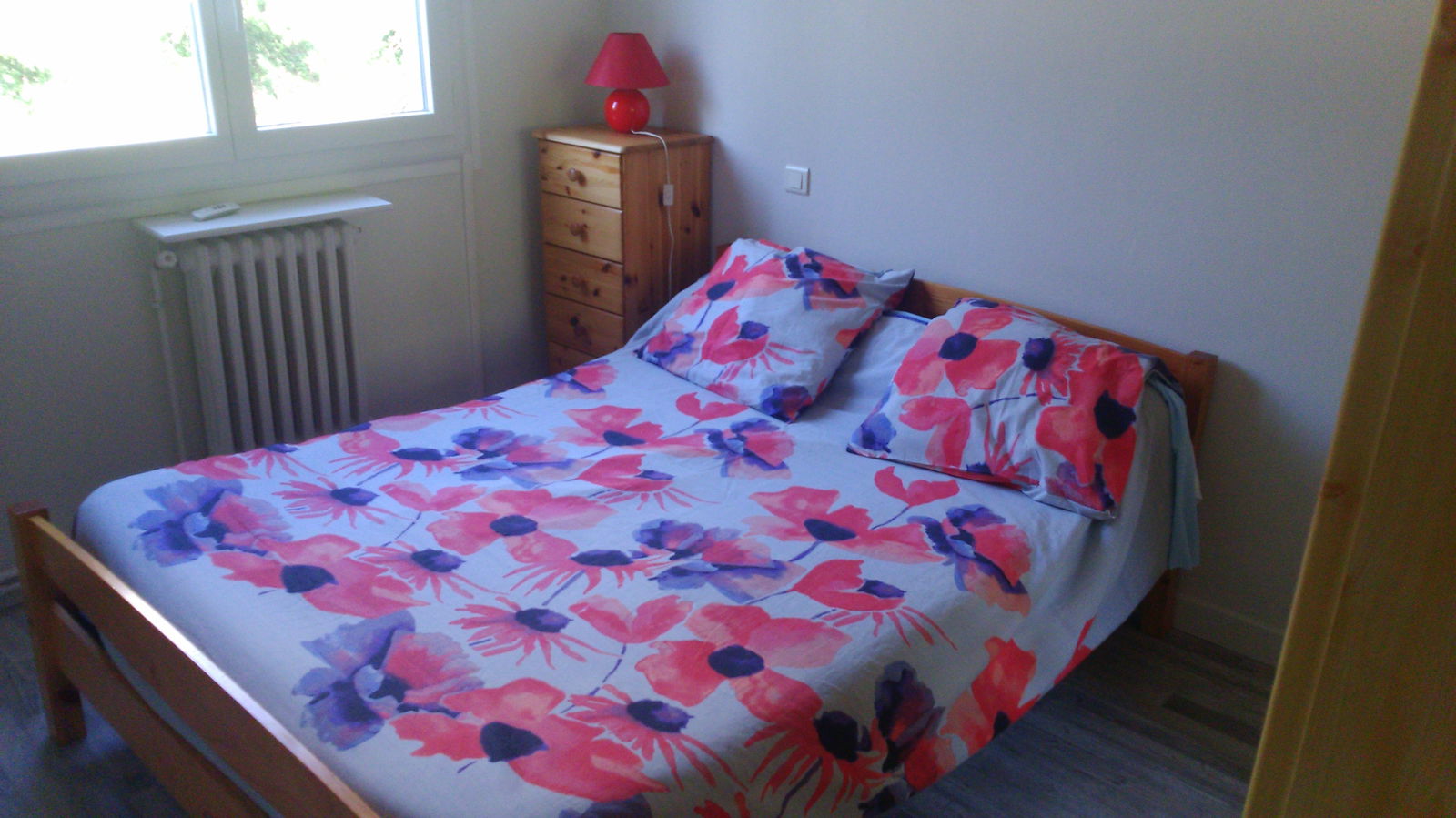 Independent Studio Rodez 92384