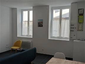 Apartment T2 - 36 M2 - Ground floor - Thizy Les Bourgs