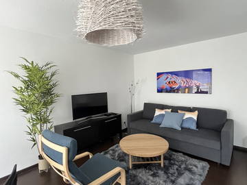 Roomlala | Apartment T2 customs moillesulaz gaillard