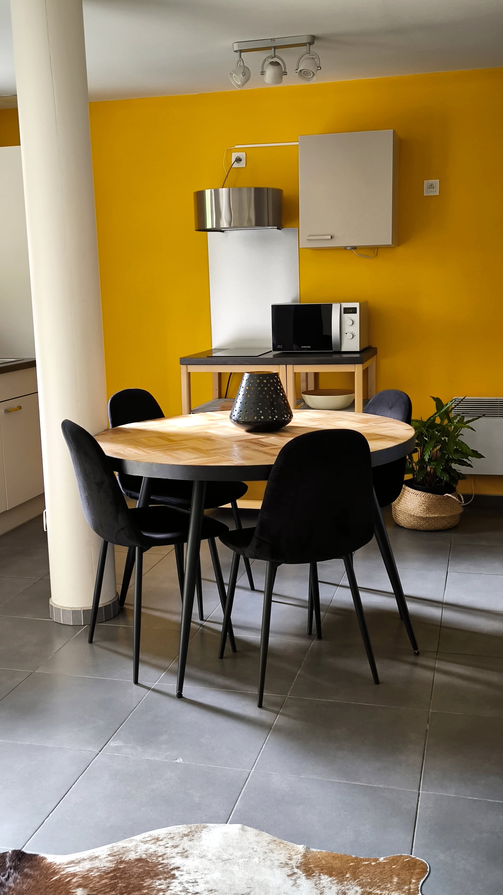 Entire Home Huy 676961