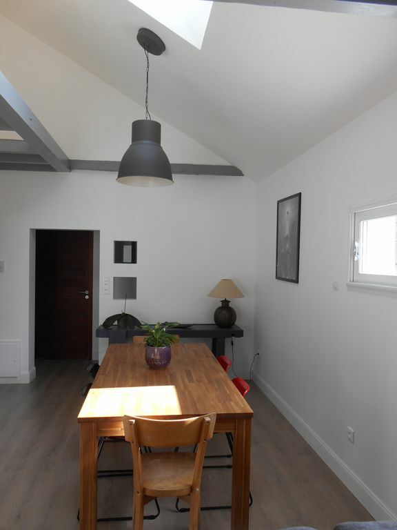 Entire Home Troyes 201798