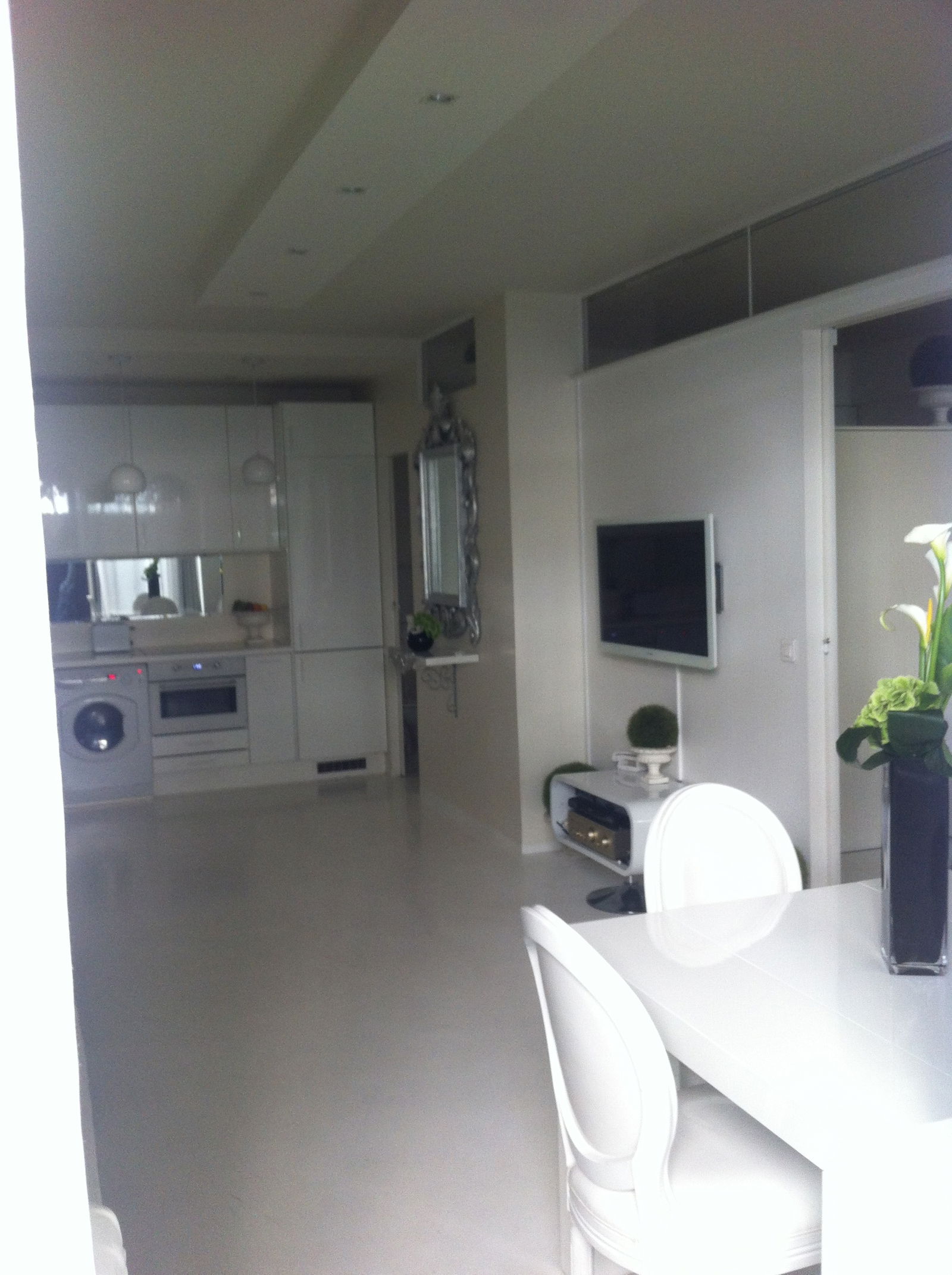Independent Studio Paris 69072