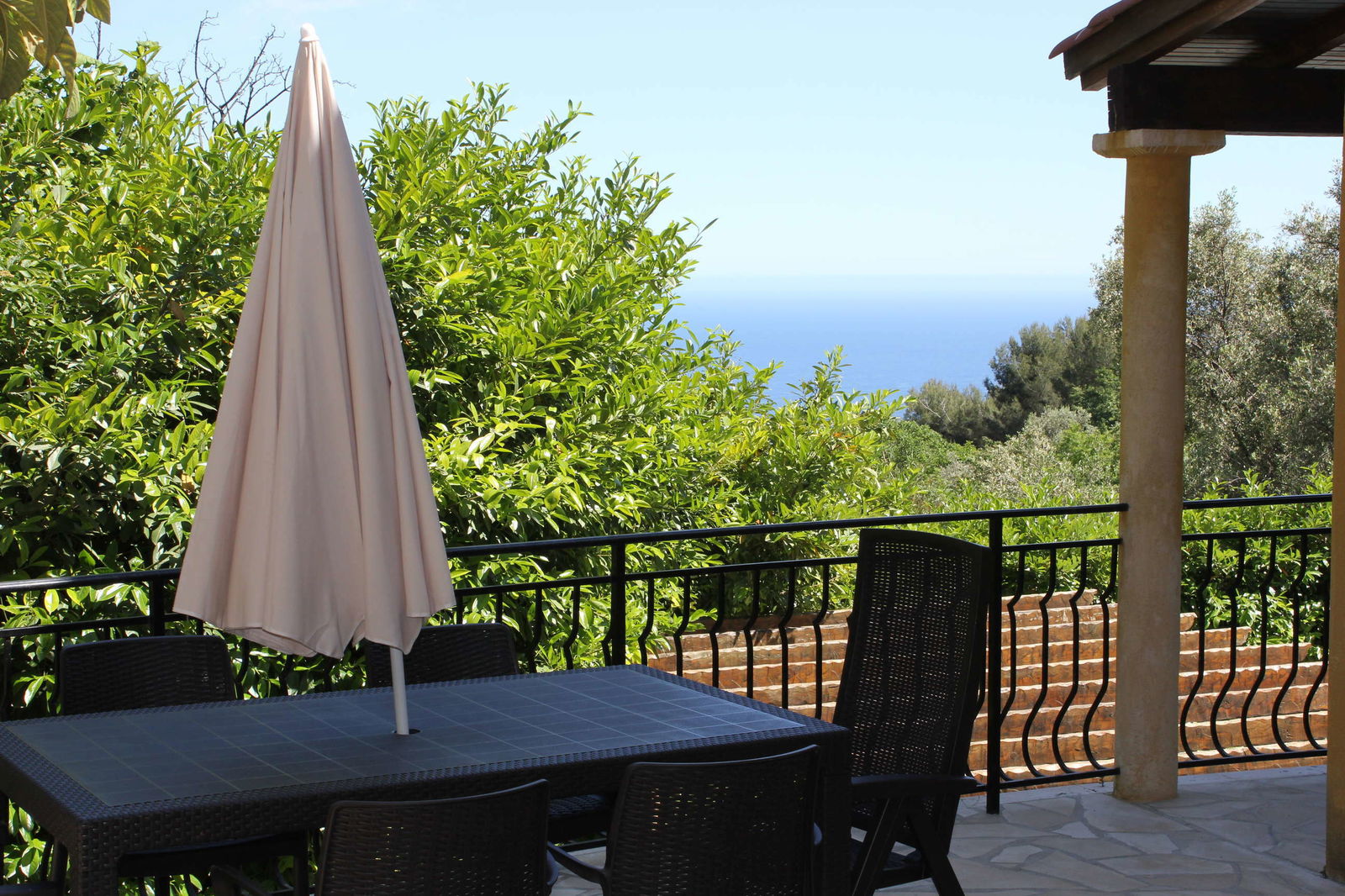 Entire Home La Turbie 98403