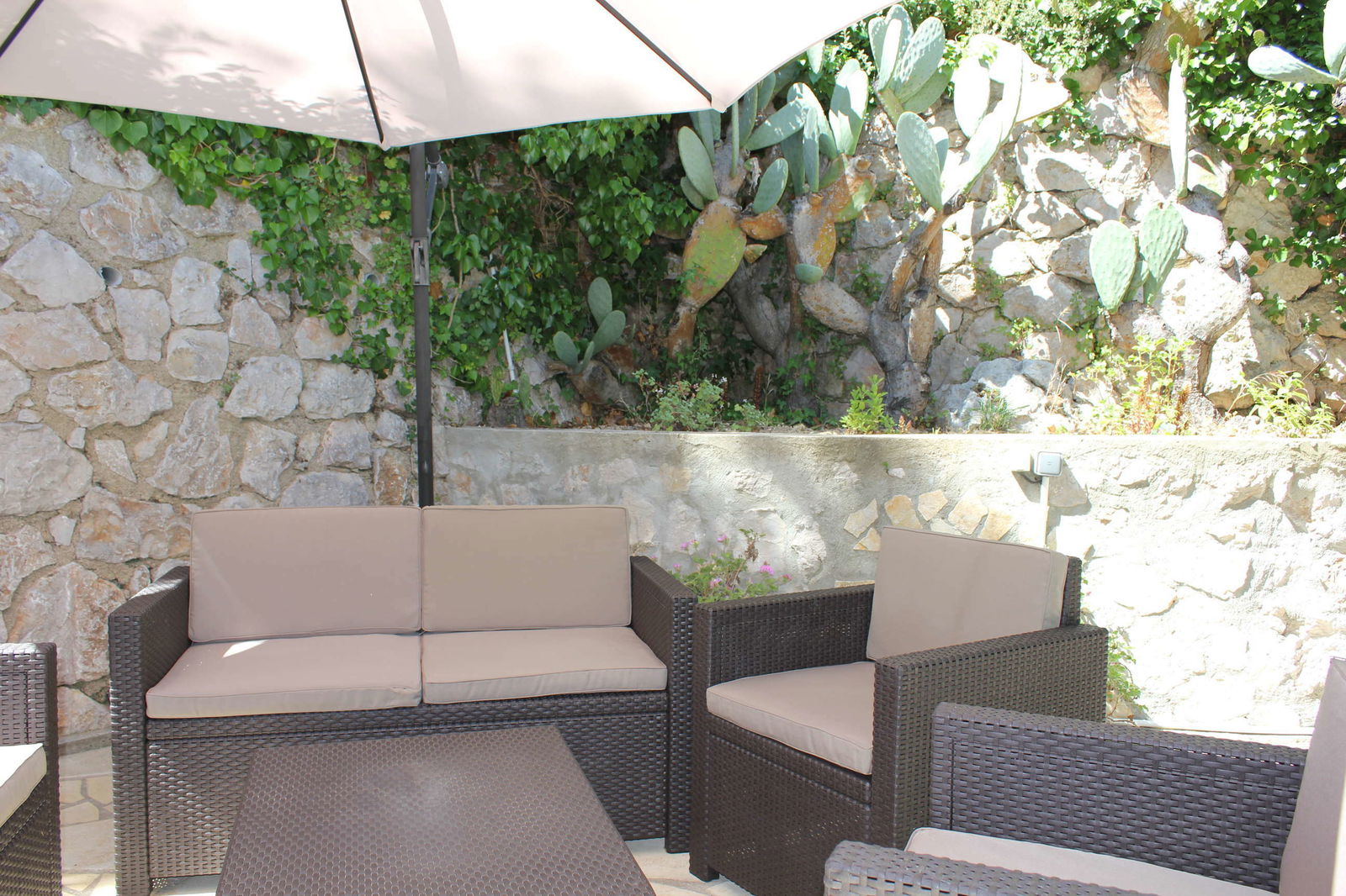 Entire Home La Turbie 98403