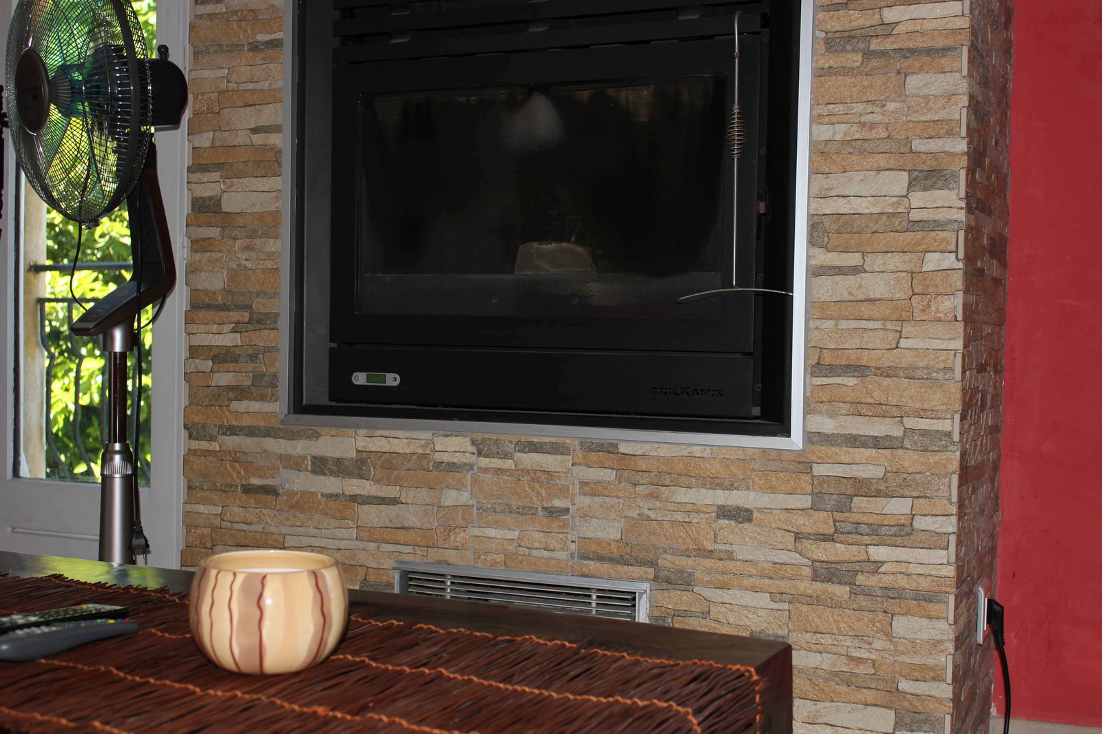 Entire Home La Turbie 98403