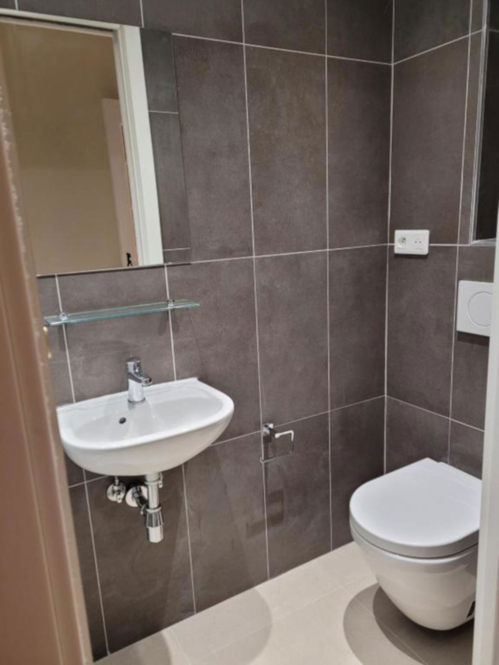 Entire Home La Turbie 98403