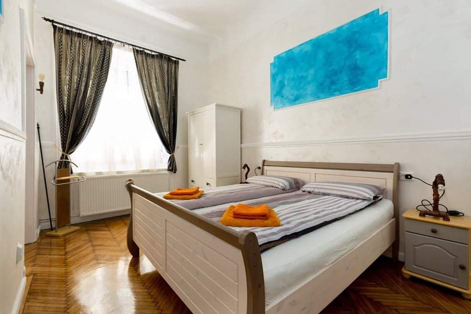 Unabhängiges Studio Budapest 263283