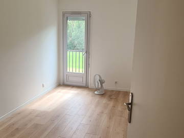 Shared Accommodation Élancourt 252834-5