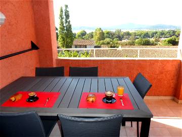 Entire Place Grimaud 139877-2