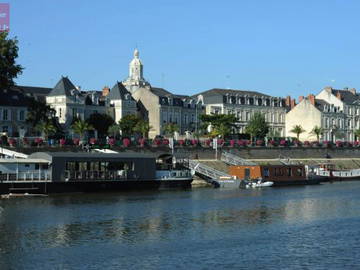 Entire Home Angers 663230-12