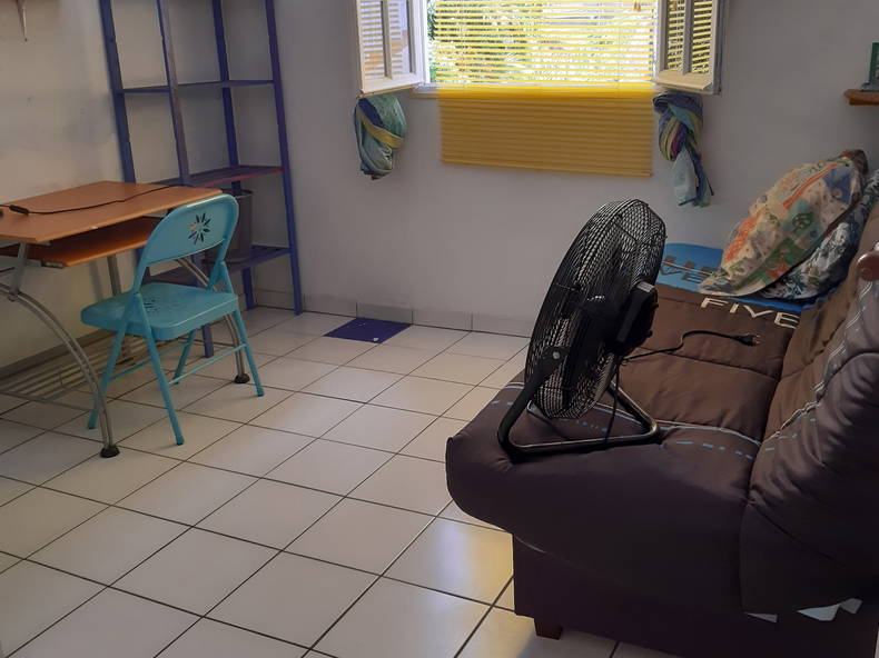 Kolokation Fort-de-France 3324-4