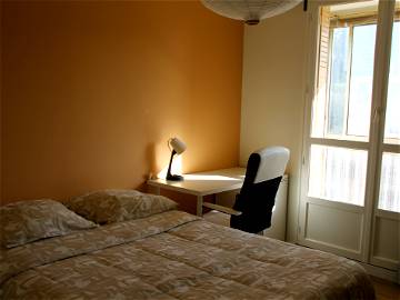 Roomlala | Appartamento In Condivisione Arredato Confortevole St Loup Marsiglia (10°)