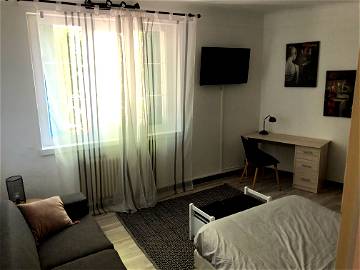 Roomlala | Appartamento Indipendente Latresne