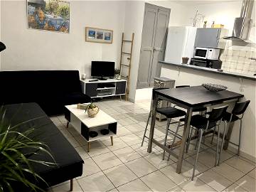 Roomlala | Appartamento T2 Con Terrazza A Vedene, Vicino Ad Avignone