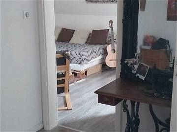 Roomlala | Appartamento T2 Huningue (confine Svizzera/Germania)