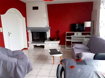 Roomlala | Appartamento T3 Di 50 M² Con Terrazza