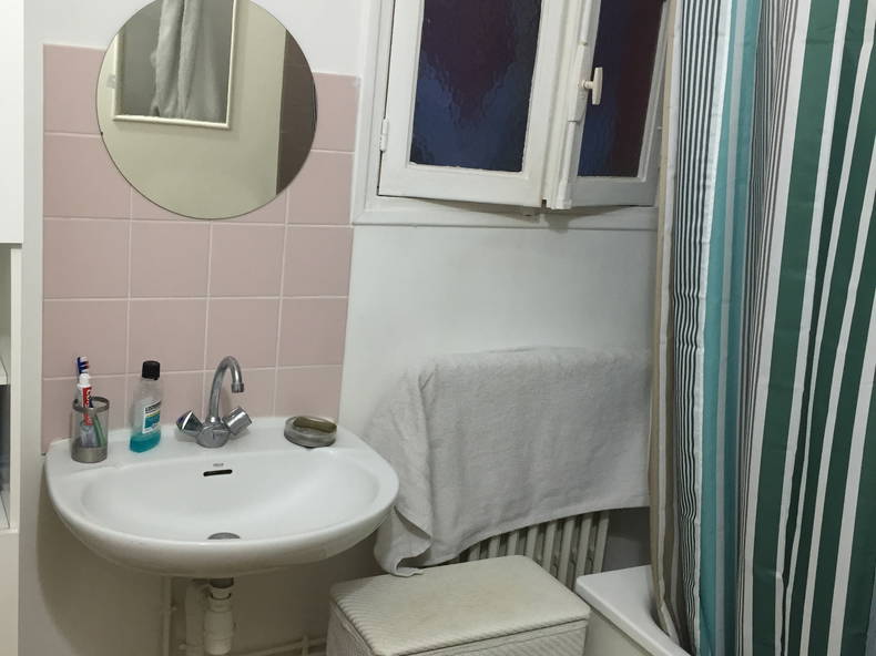 Homestay Bondy 152934-5