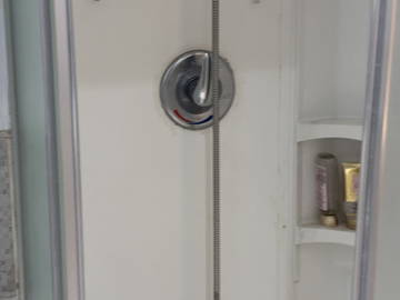Logement entier à louer à Montréal - photo 8 : salle de bain-8