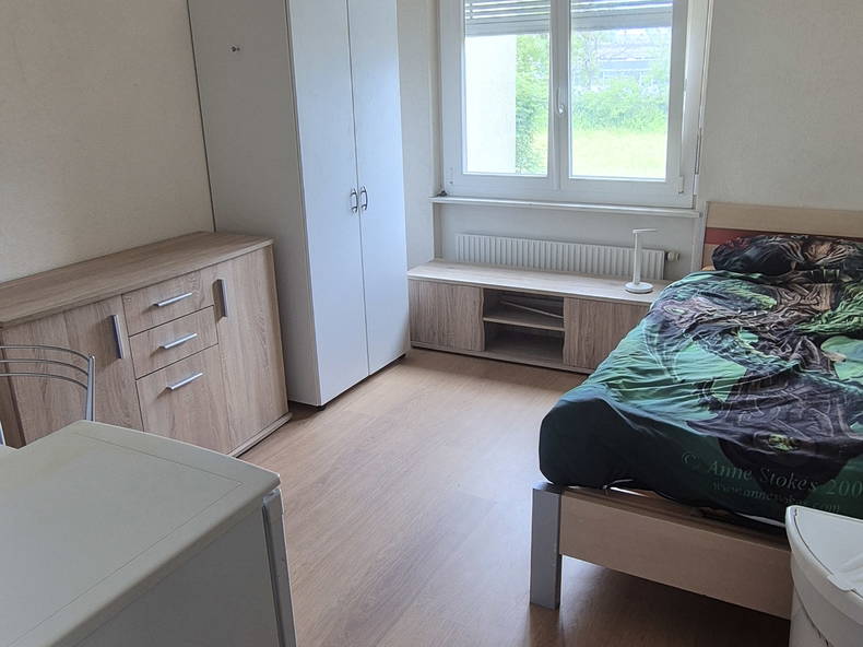 Quedarse En Casa Monthey 367172-1