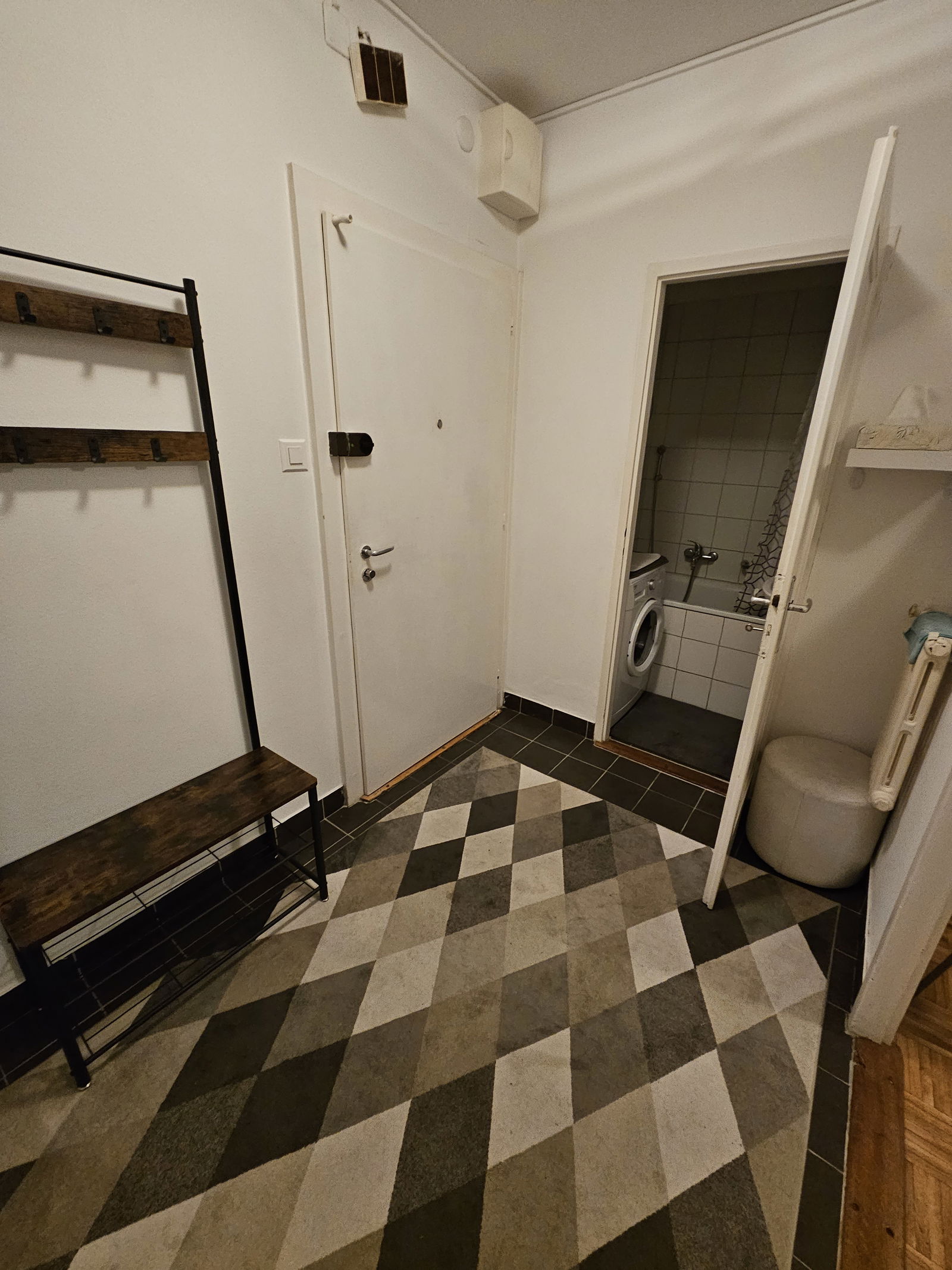 Niezależne Studio Genève 261777