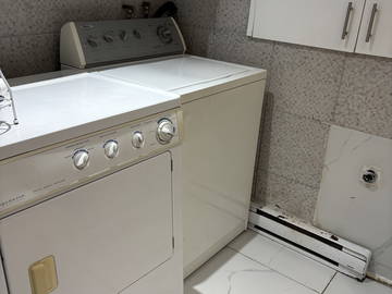 Gesamte Unterkunft zur Miete in Montréal - Foto 8 : Sonstiger Raum-8