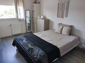 Studio À Louer Écully 577321-1