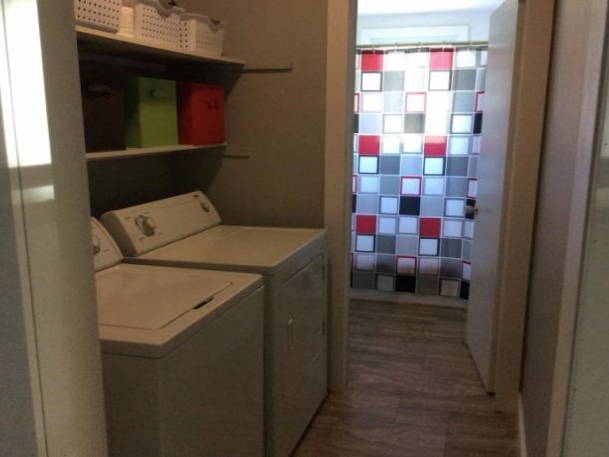 Entire Home Sherbrooke 133317-4