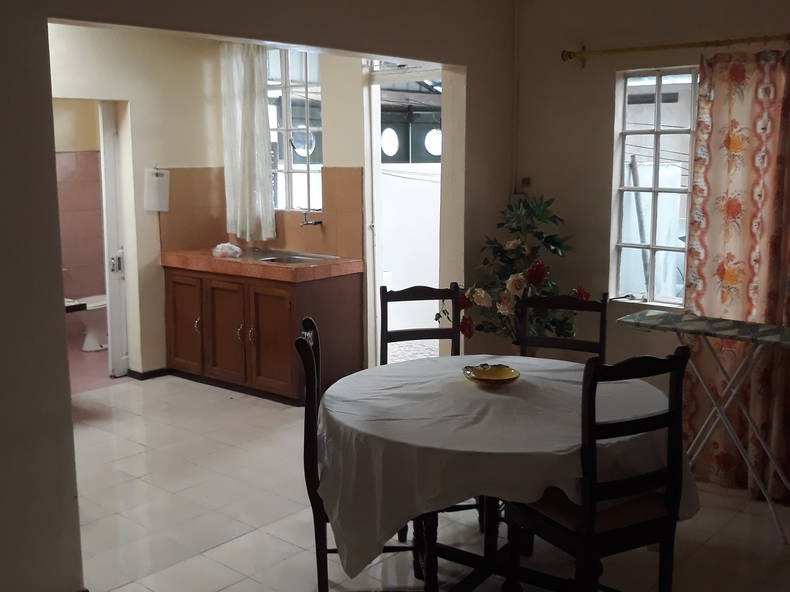 Entire Home Curepipe 251947-5