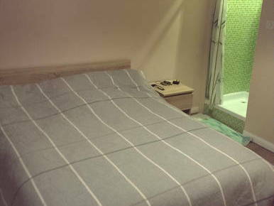 Quedarse En Casa Clermont-Ferrand 40132-3