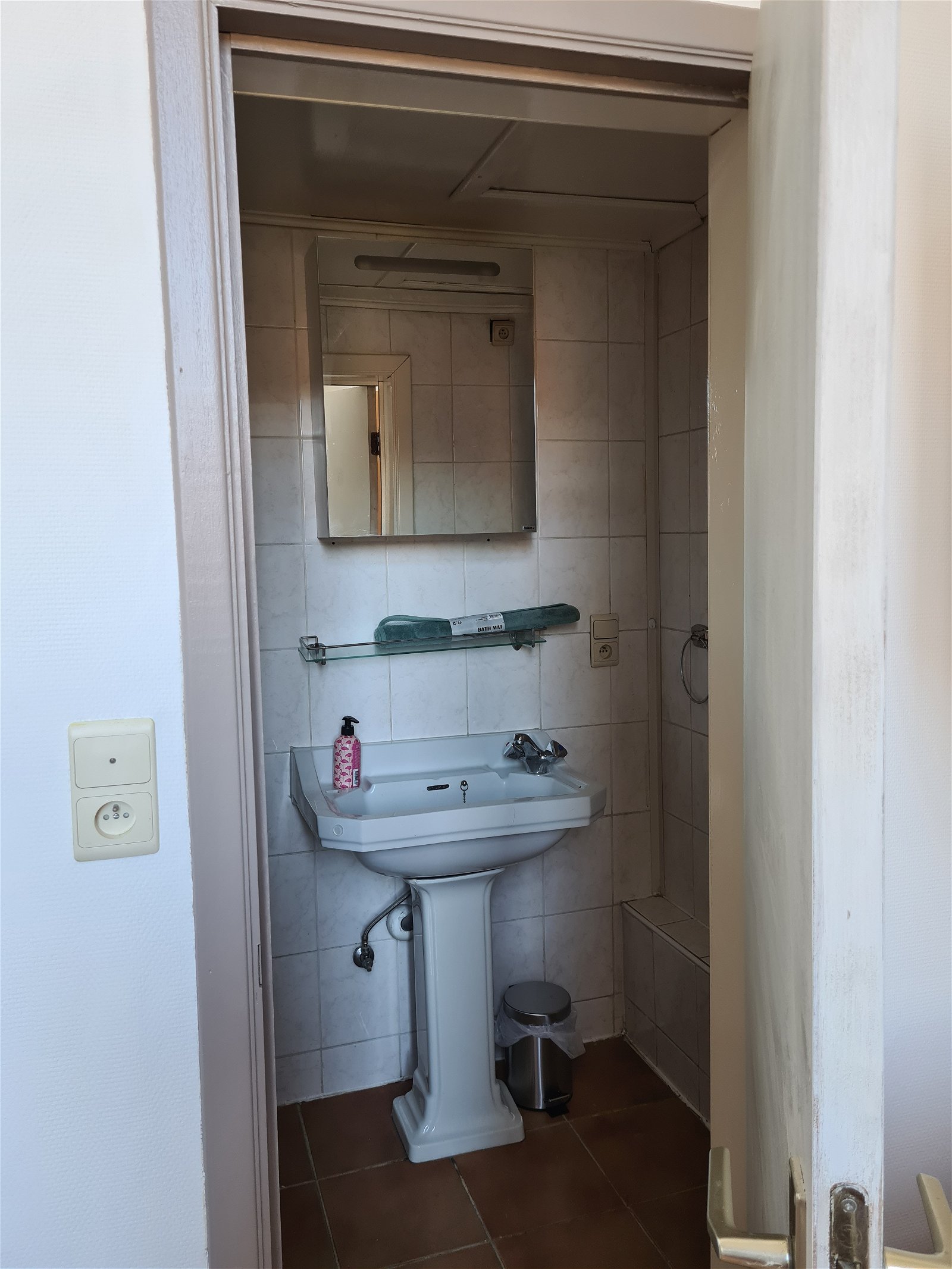 Itsenäinen Studio Charleroi 252506