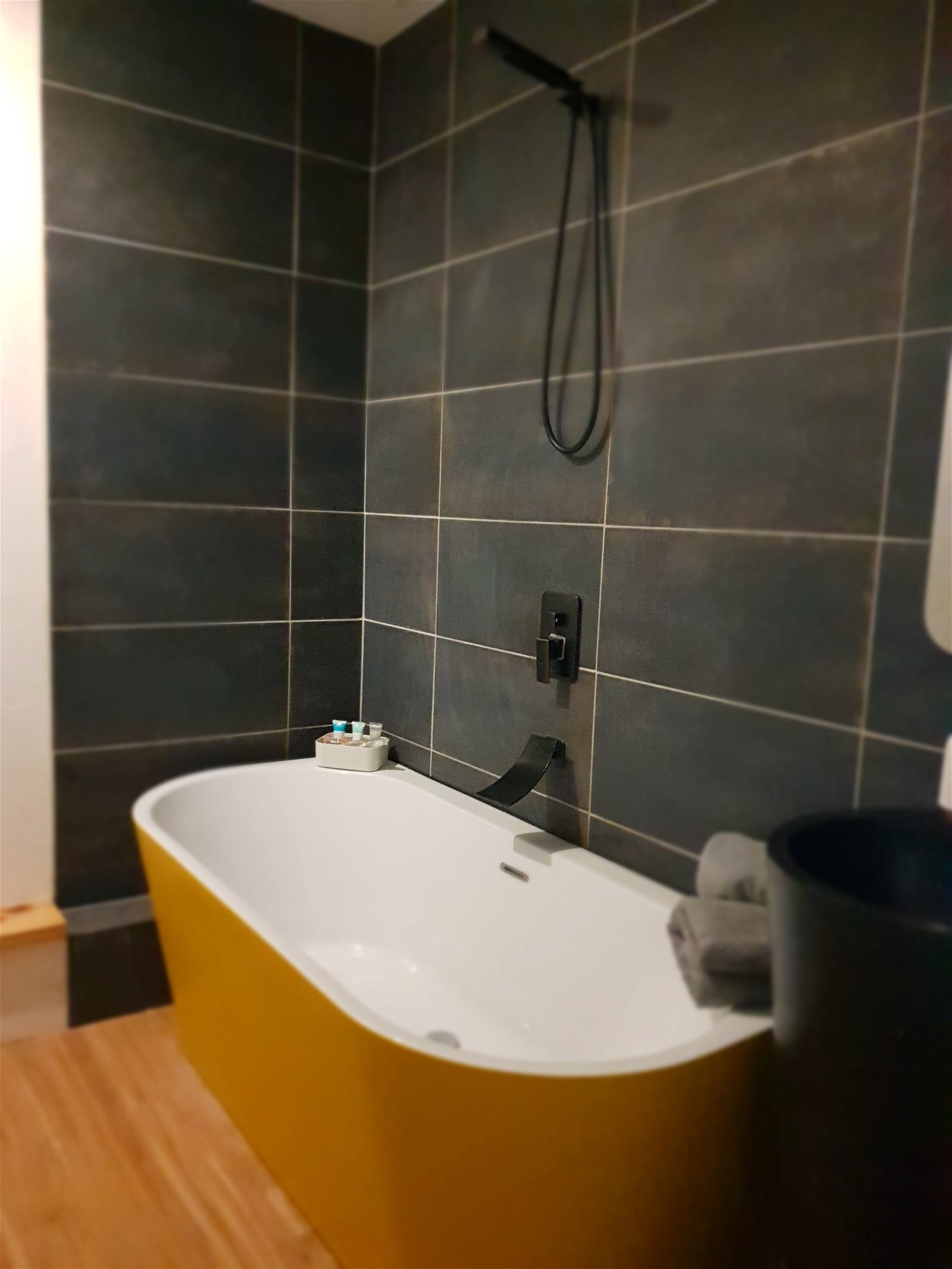 Niezależne Studio Nantes 42005