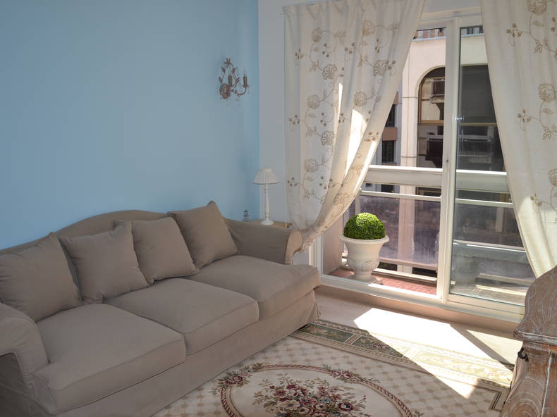 Casa Inteira Lyon 71780-4