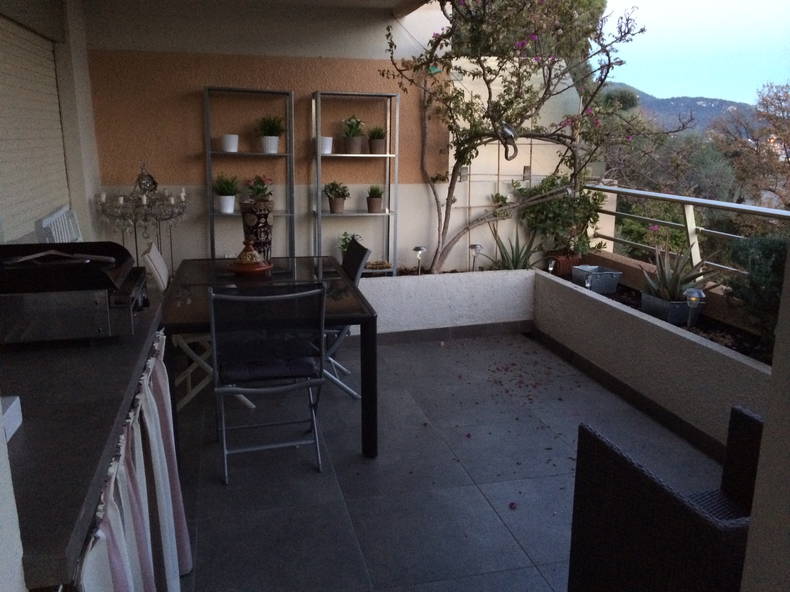 Entire Home Nice 65697-2