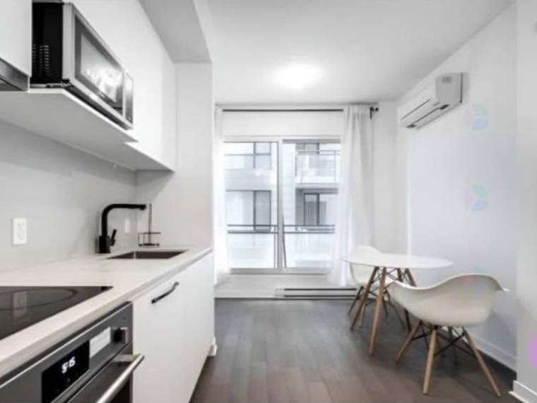Itsenäinen Studio Montréal 521382
