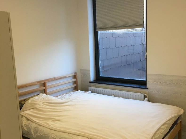 Colocación Charleroi 255698-3