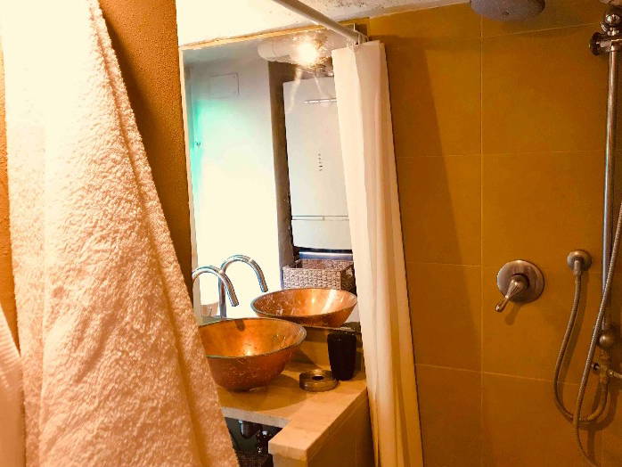 Entire Home Lucca 106426-5