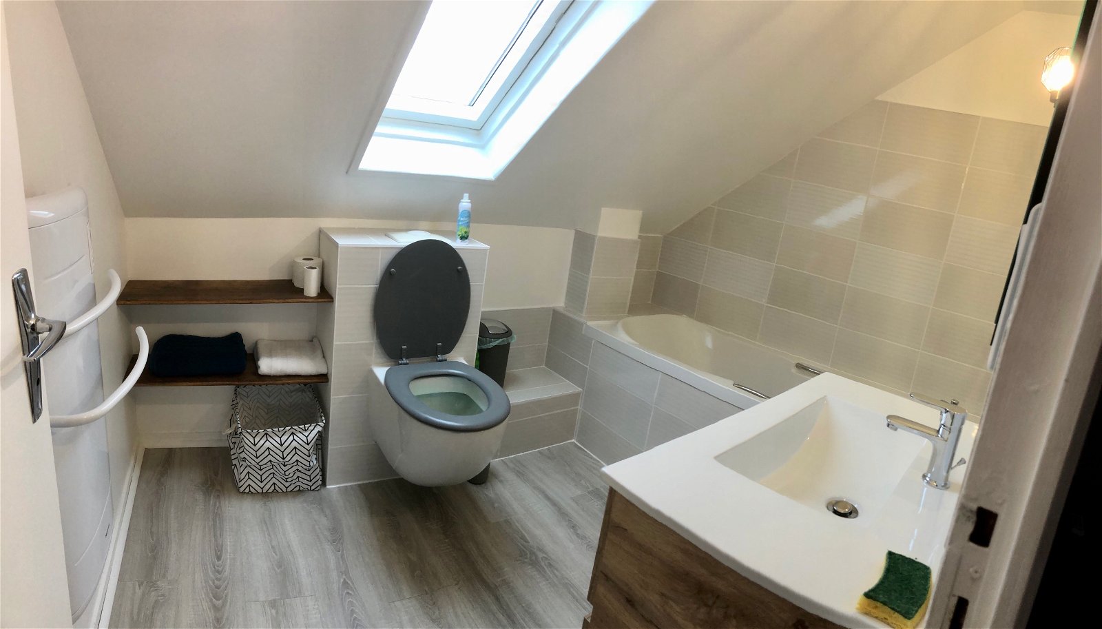 Itsenäinen Studio Bernay 40858