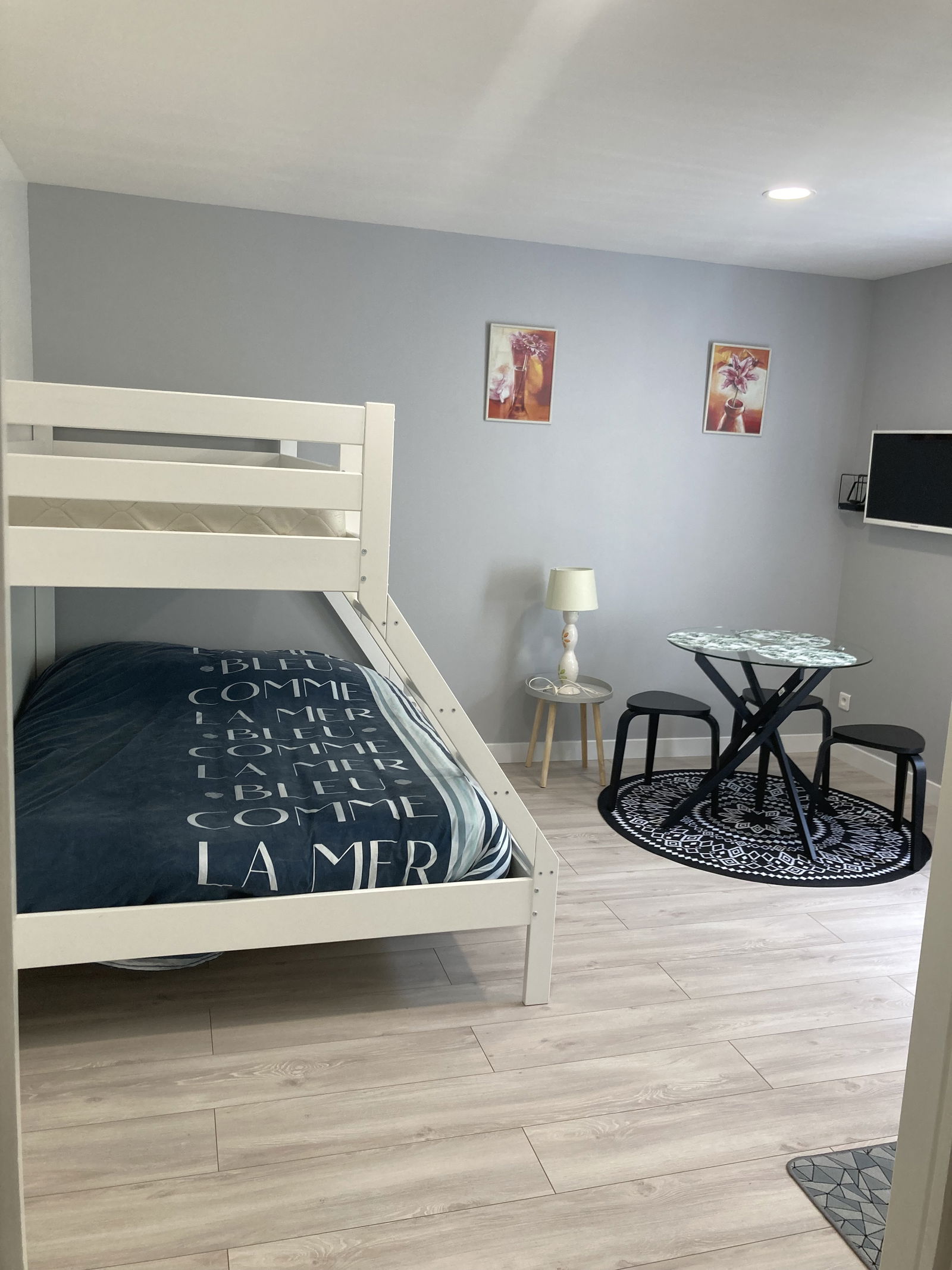 Onafhankelijke Studio Deuil-la-Barre 58483