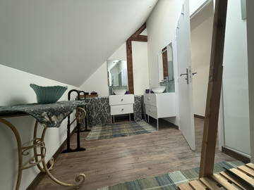 Logement entier à louer à Donges - photo 2 : salle de bain-2